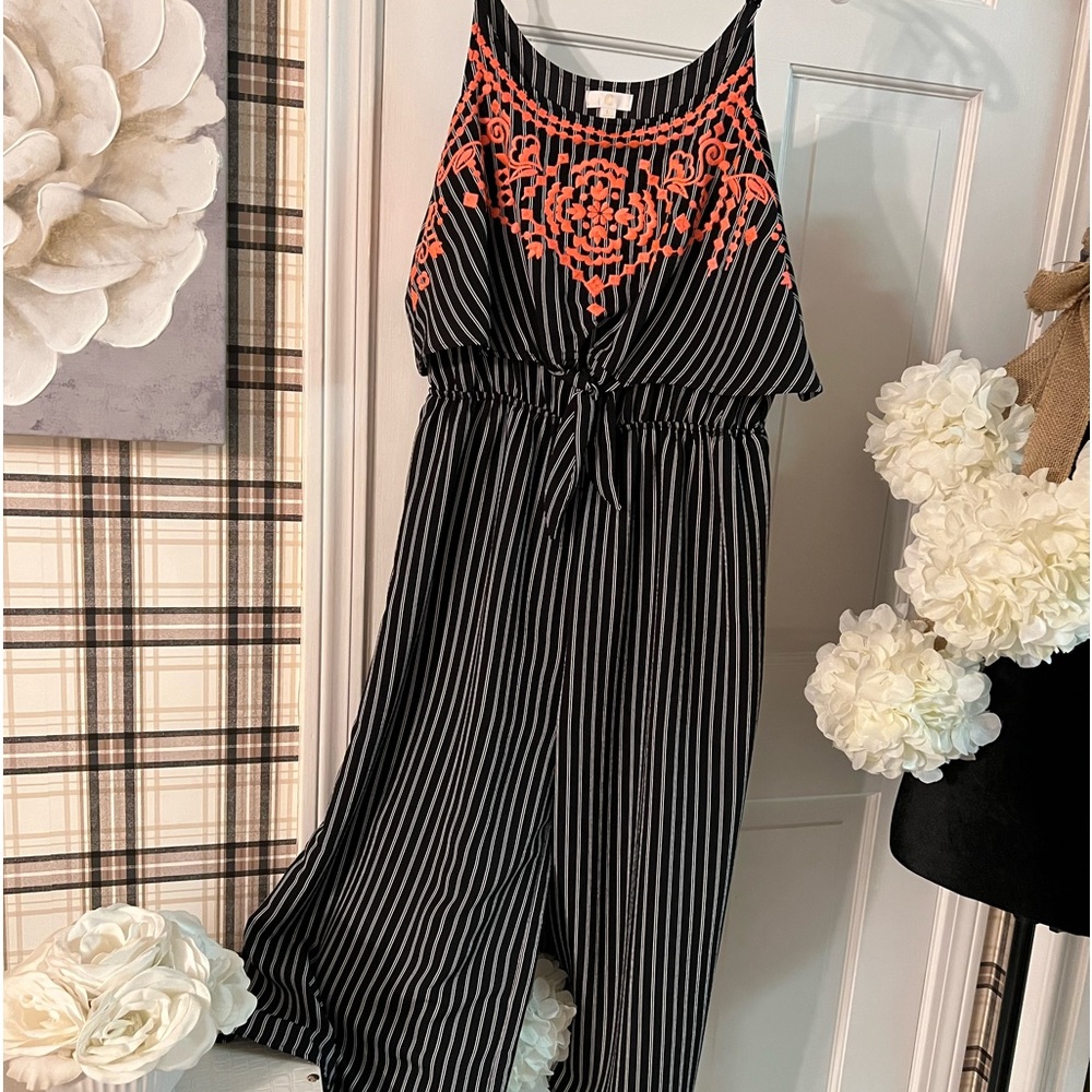 “C”  Charlie NWOT Ladies Jumpsuit With Embroidered Ruffled Top